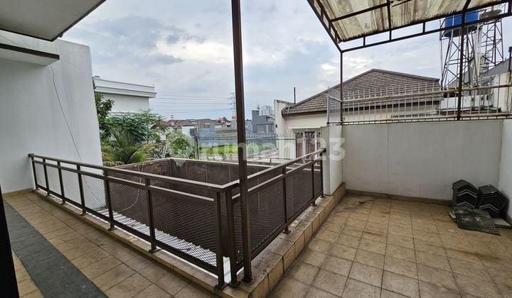 Disewakan Rumah Dalam Cluster Elite – Mekar Wangi, Bandung