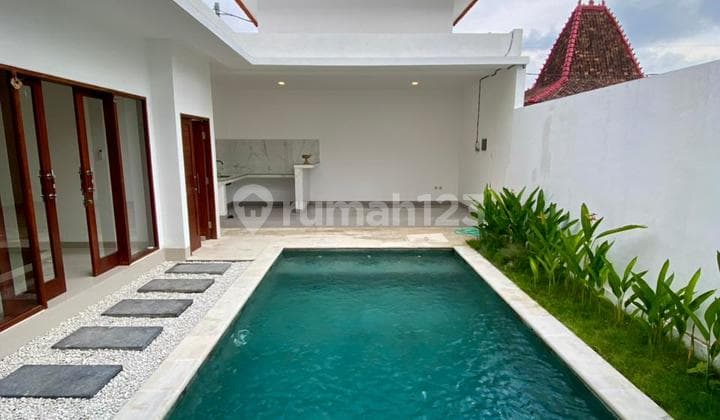 For Rent Villa (Kerobokan) 2 Bedroom Unfurnished