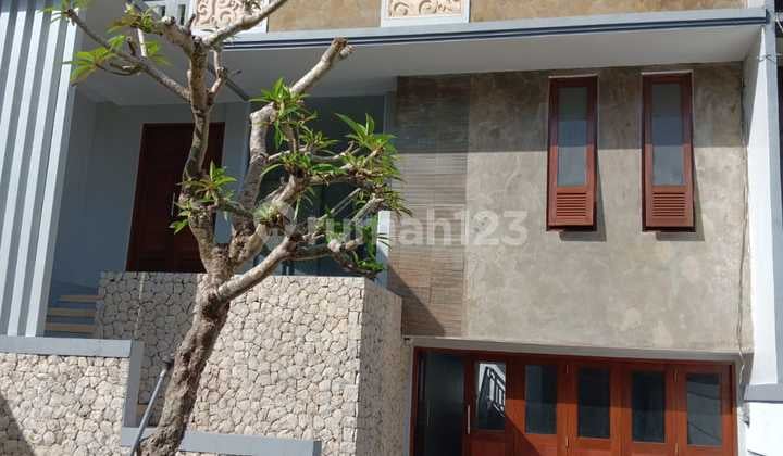 For Sale Modern Minimalist 2-Story House in Jimbaran Taman Giri Residential Area