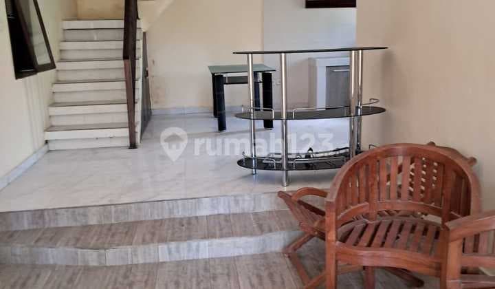 Rumah 2 Lantai Puri Gading Jimbarsn