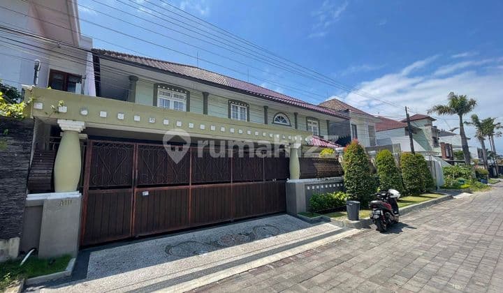Dijual Rumah Luas dan Exclusive Renon