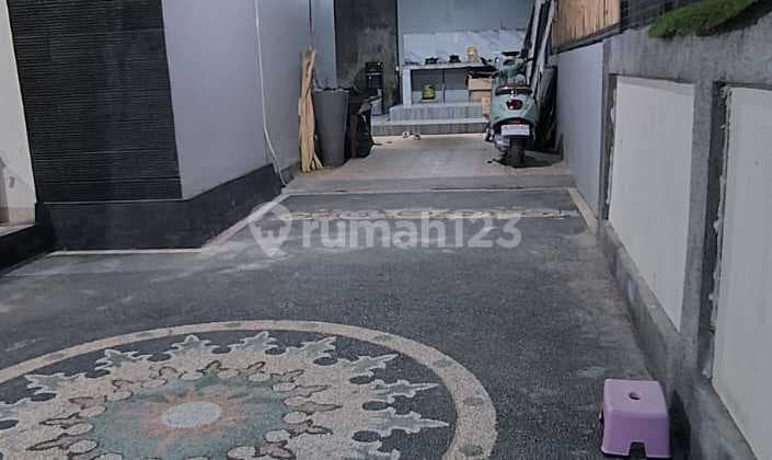 Dikontrakkan Rumah Luas Dekat Chis Kuta