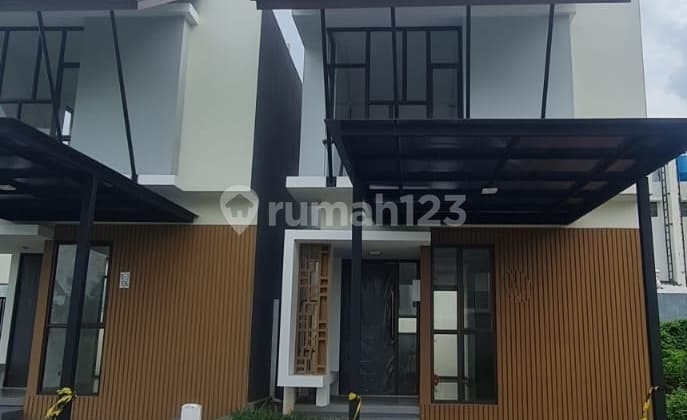 For Rent Rumah 2 Lantai Modern Minimalis Kawasan Aeon Mall Cakung Dekat Toll, Rs&Sekolah International