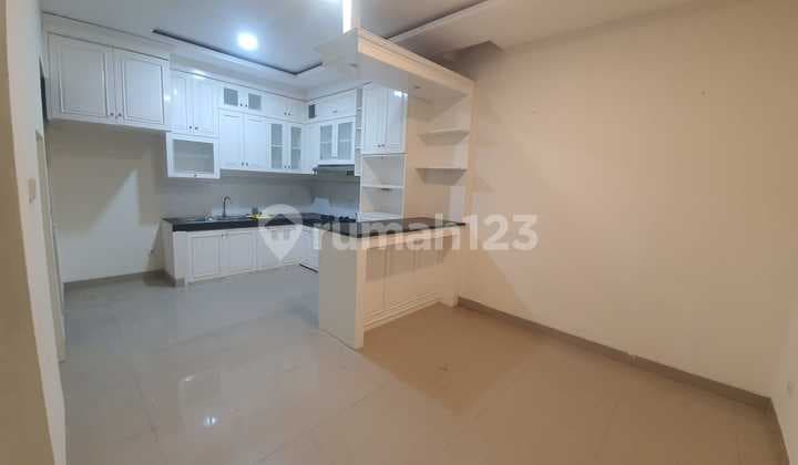 Rumah Semi Furnished 2 Lantai Rapih Full Renov Cluster Shinano 5 Menit Ke Aeon Mall & Ikea