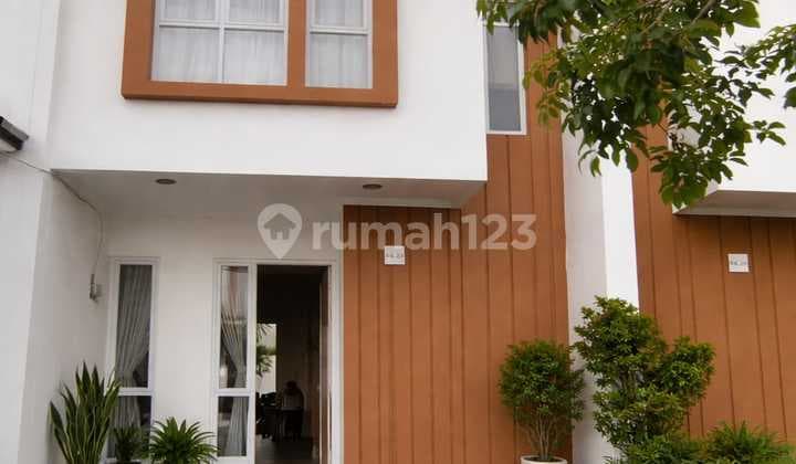 Rumah 2 Lantai Siap Huni Renov Furnish Bebas Banjir Nempel Orchad Summarecon Bekasi