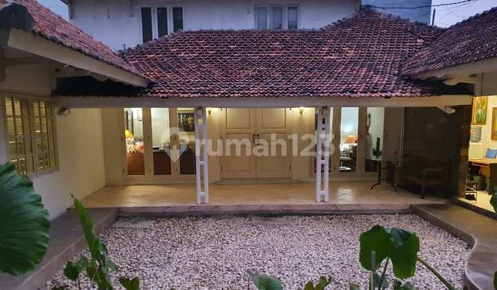 For Rent / For Sale Classic Good Commercial House In Mampang Prapatan