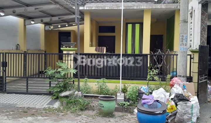 RUMAH CANTIK TERAWAT di TUNGGULWULUNG KOTA MALANG