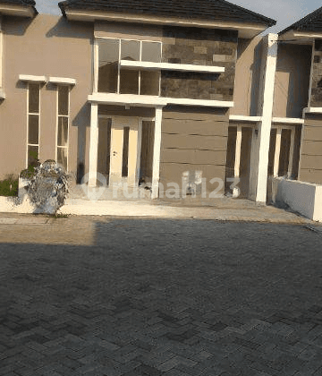 Rumah Baru Gress 1 LT di Airport Village Sidoarjo Dekat Juanda