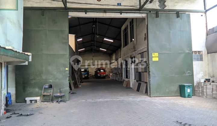 Gudang Margomulyo 600M2 An SHM Siap Pakai