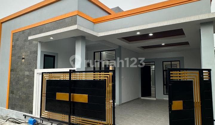 Luxury House Affordable Position Hook in Ciputra Housing Estate in Cileungsi