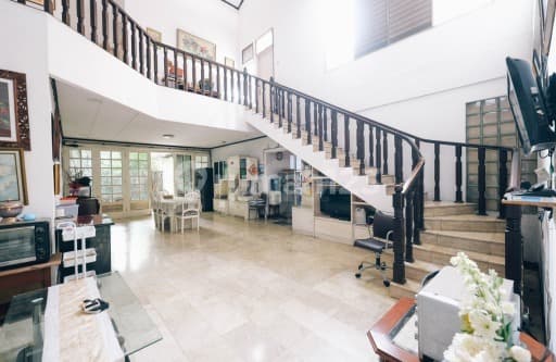 Rumah di Tomang Jakarta Barat