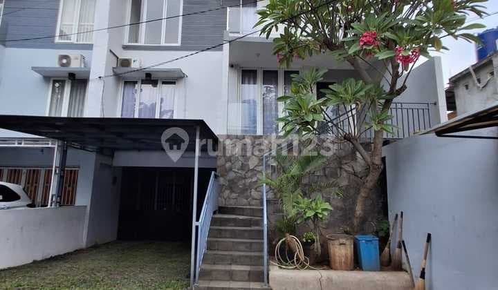 Quick Sale Minimalist 3-Story Ready-to-Live Town House in Cilandak, South Jakarta