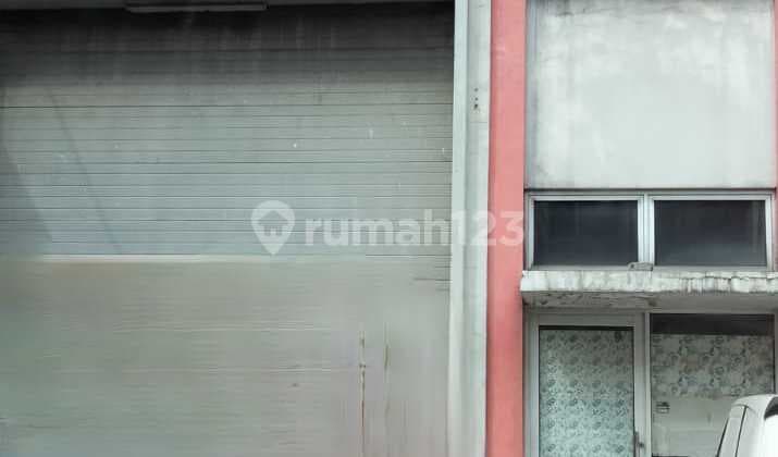 Disewakan Gudang Green Sedayu Bizpark Cakung Gudang di Cakung 216.0 M² Unfurnished HGB