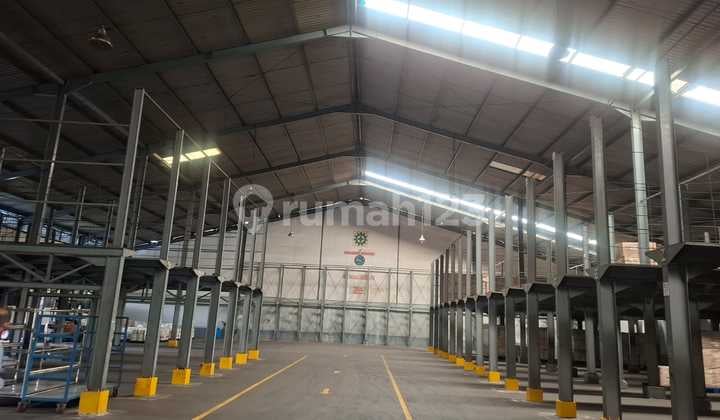 Disewakan Pabrik Gudang Di Pondok Unggu Medan Satria Bekasi Pabrik di Pondok Ungu 35354.0 m² Unfurnished