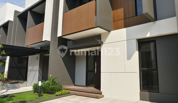 Rumah Di Summarecon Crown Gading Cluster Regia Bekasi Rumah di Bekasi