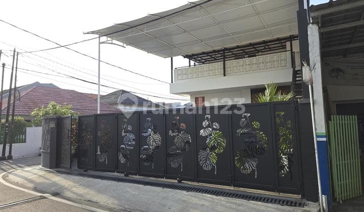 Rumah Siap Huni Full Furnish Di Jalan Raya Komplek Duren Sawit Jakarta Timur
