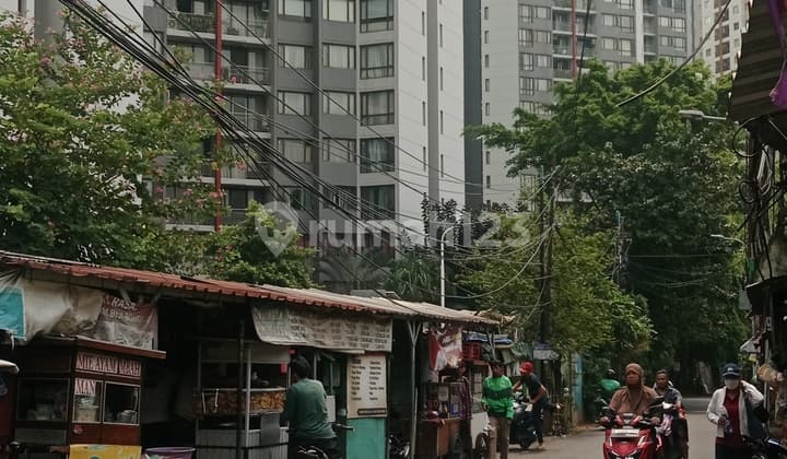 Very Cheap House and Land in Menteng Atas