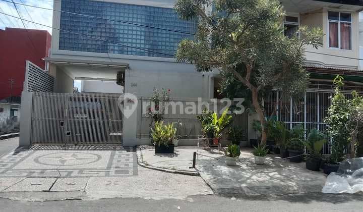 Dijual Rumah Bagus 2 Lantai Siap Huni Strategis Daerah Sarijadi