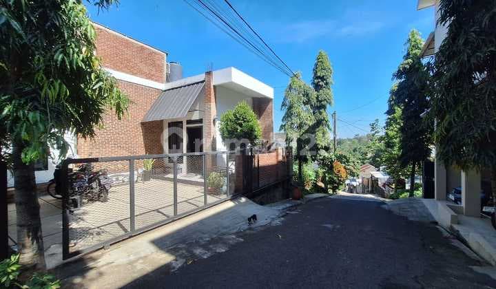 Sell New Cheap Industrial Aesthetic House Cipageran North Cimahi