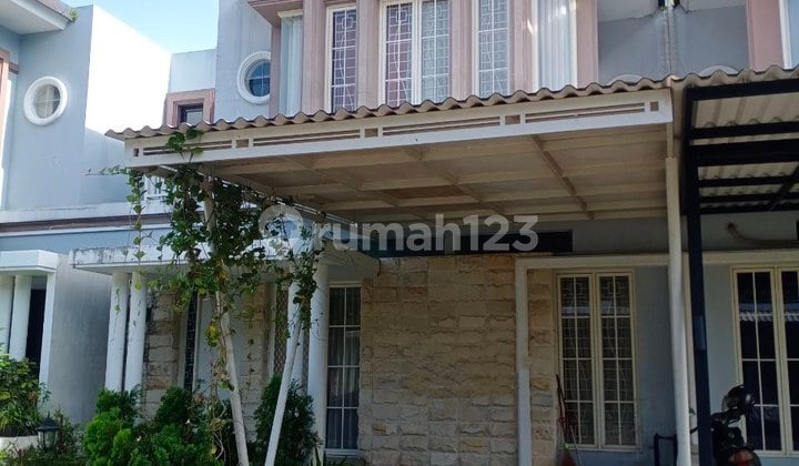 Rumah Modern Minimalis Tengah Kota Siap Huni 2 Lantai Dalam Cluster