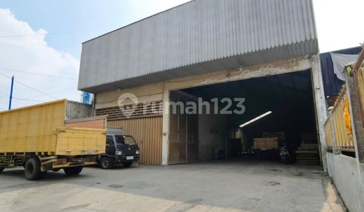 Disewakan Gudang Besar Diarea Suhat