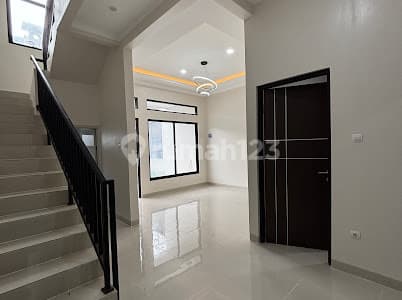 Dijual Rumah Siap Huni Brand New di Sektor 8B - Gading Serpong
