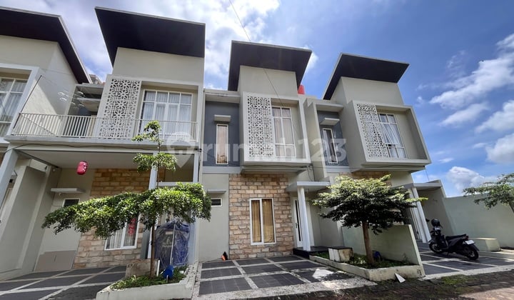 Villa Batu Malang View Gunung Suitable for Airbnb and rental