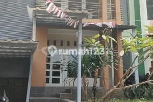 Rumah Dkt Tol Limo, YUR