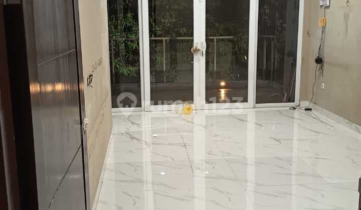 For Sale Beautiful House in Taman Surya 5 with Certificate of Ownership