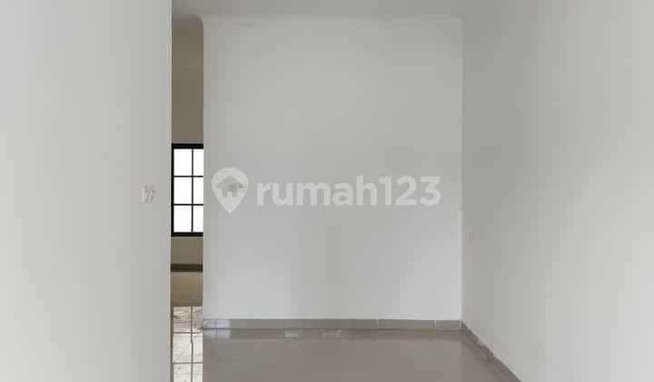 For Sale Beautiful House in Digreen Garden West Jakarta