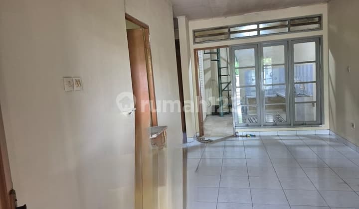 Disewakan Ditaman Palem Lestari6x15