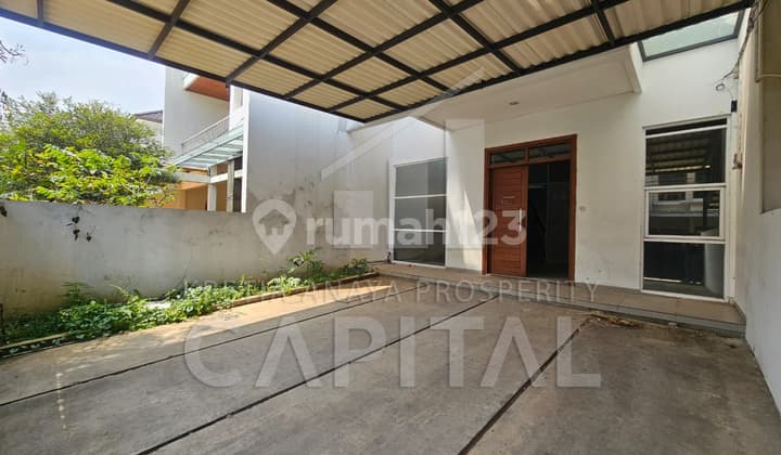 Rumah / Ruang Usaha/ Gudang / Kantor di Komplek Kurdi, Bandung