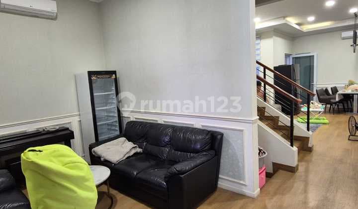 For Sale, Pondok Indah Golf Cluster House, Gading Serpong with Garage and Already Renovated