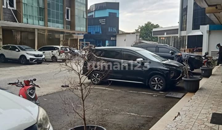 Ruko Bagus Siap Huni di Cipondoh Tangerang, Strategis Tidak Banjir