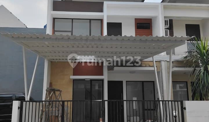 New House Renovated in Metland Tangerang, Strategic Location Near Toll Road