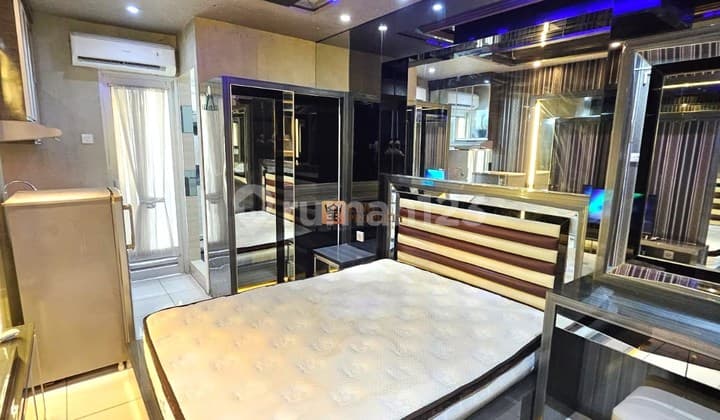 Murah Tapi Mewah! Disewa Studio 21M² Full Furnished Interior View Kota Green Bay Pluit Greenbay