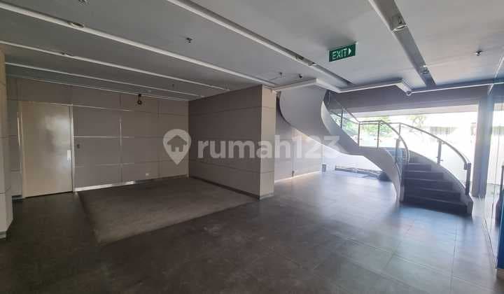 Jual Cepat Bangunan Kantor Eks Bank 3 Lt