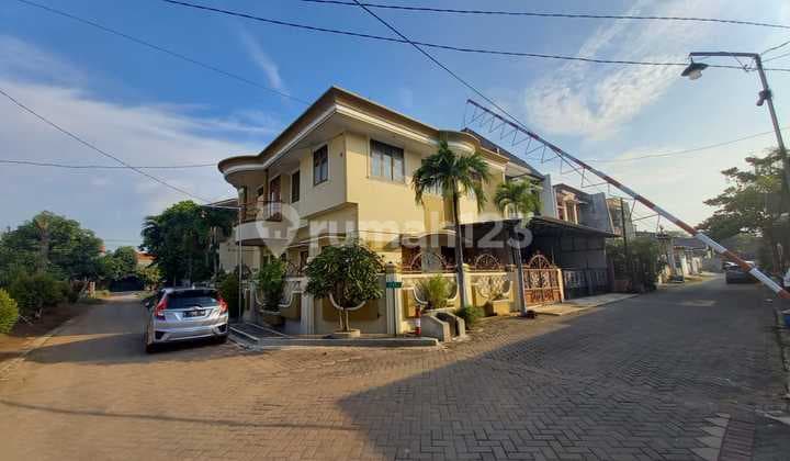 Rumah 2 Lantai Cantik Tawangmas Hook Jual Lelang