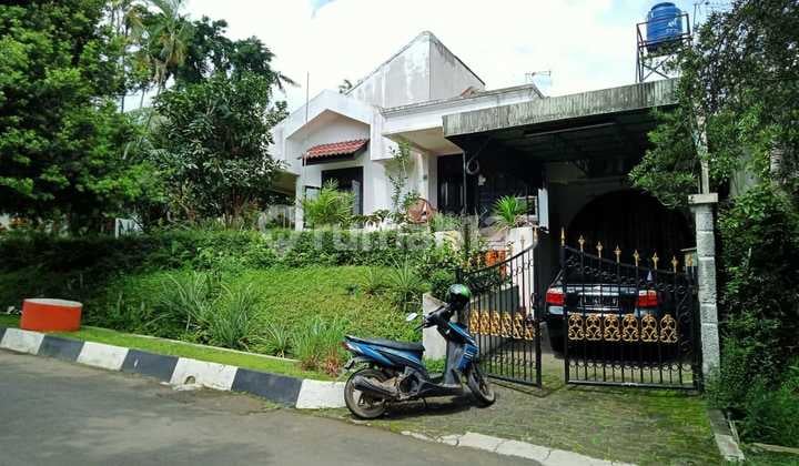 Rumah Vintage Dekat Masjid Vila Duta Bogor