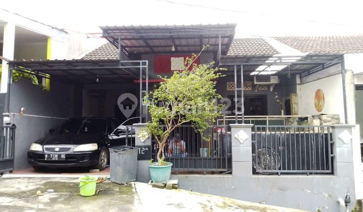 Rumah Lokasi Strategis Di Jangli