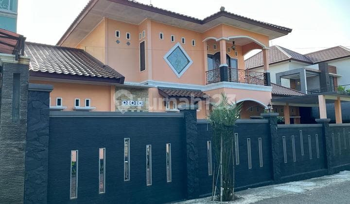 Rumah Premium 2 Lantai Mudah Dan Dekat Ke Ui Dan Stasiun Kereta Krl Depok Dan Kampus Ui Turun Harga