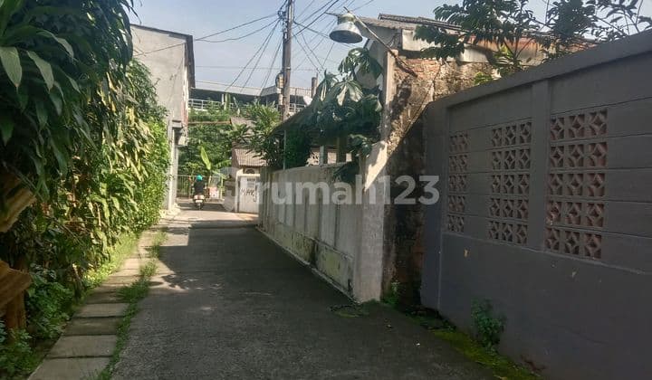 Dijual Rumah Kos Turun Harga Lokasi Dekat Tol Margonda Turun Harga