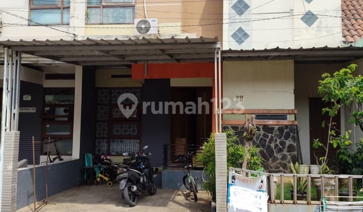 Dijual Rumah 2 Lantai Harga 1 Lantai 15 Menit Ke Stasiun Depok