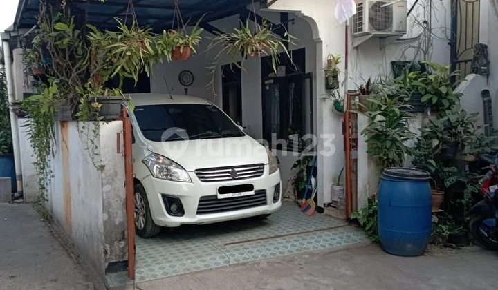 Rumah SHM Strategis Harga 50% di Bawah Pasaran, Pondok Kelapa Jakarta Timur