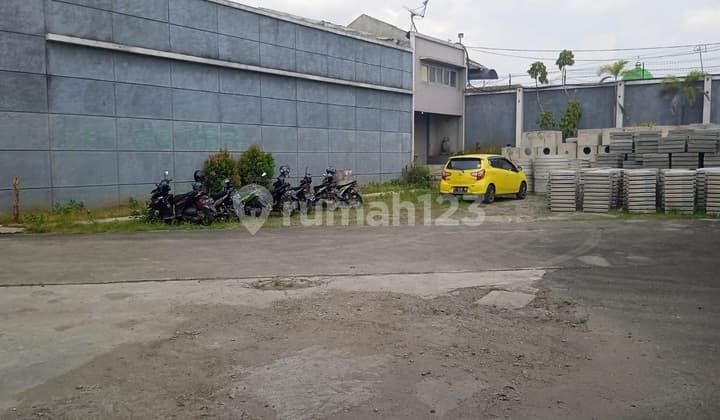 Pabrik SHM 4.795 m² di Sekitar Daerah Industri Tlajung Udik Bogor
