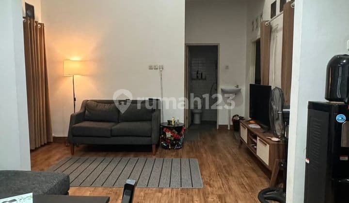 Dijual Rumah Di Jl. Ratna Jatibening, Bekasi Dekat Stasiun LRT Cikunir