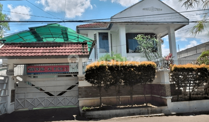 Rumah 2 Lantai SHM di Billy Moon, Pondok Kelapa, Jakarta Timur