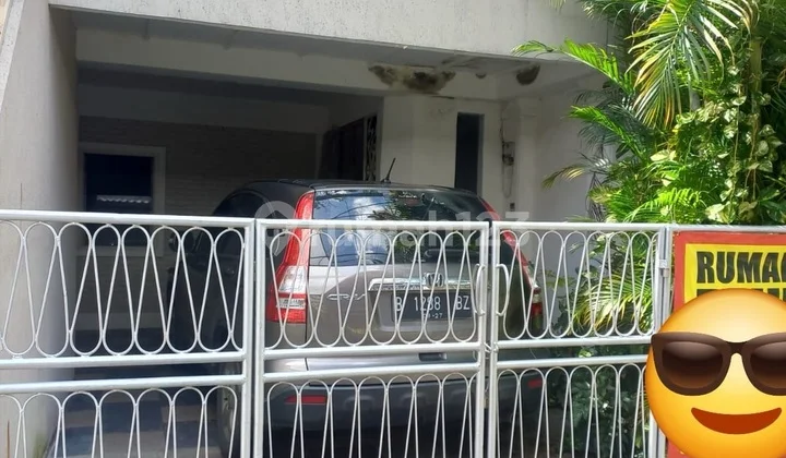 Rumah 2.5Lantai Kemayoran Jakpus