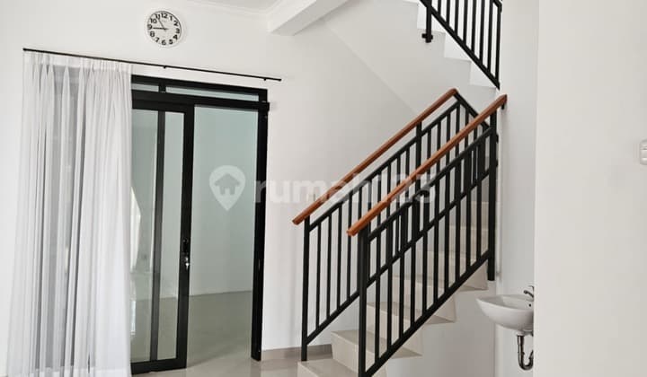 Dijual Rumah View Gunung Tangkuban Parahu di SARIWANGI