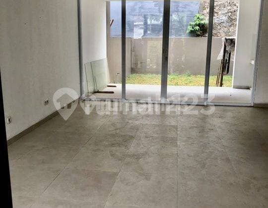 Rumah Adem View Gunung di CIWARUGA sayap Gerlong